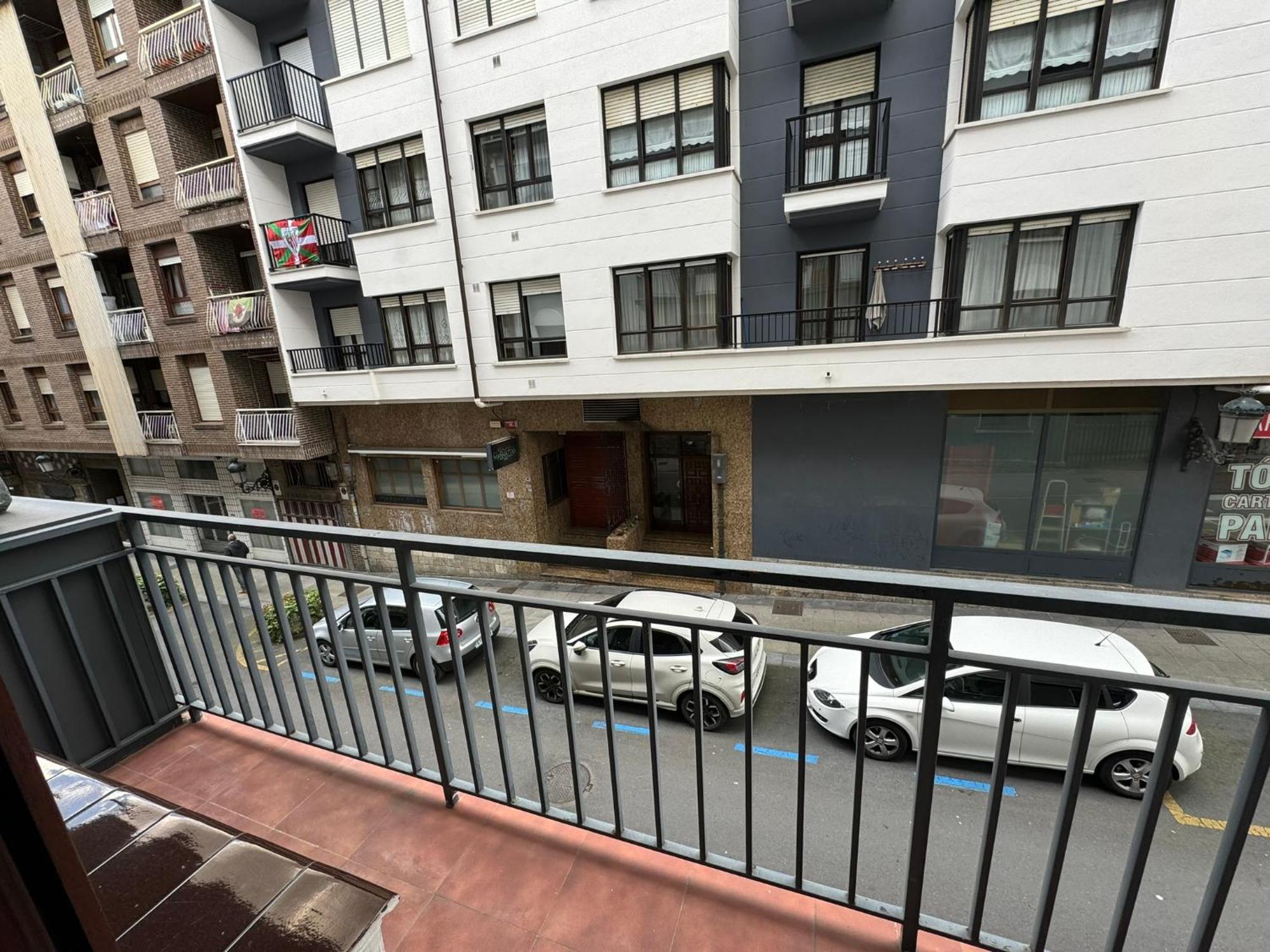 Byandreea Apartaments Etxebi 게르니카 이 루노 외부 사진